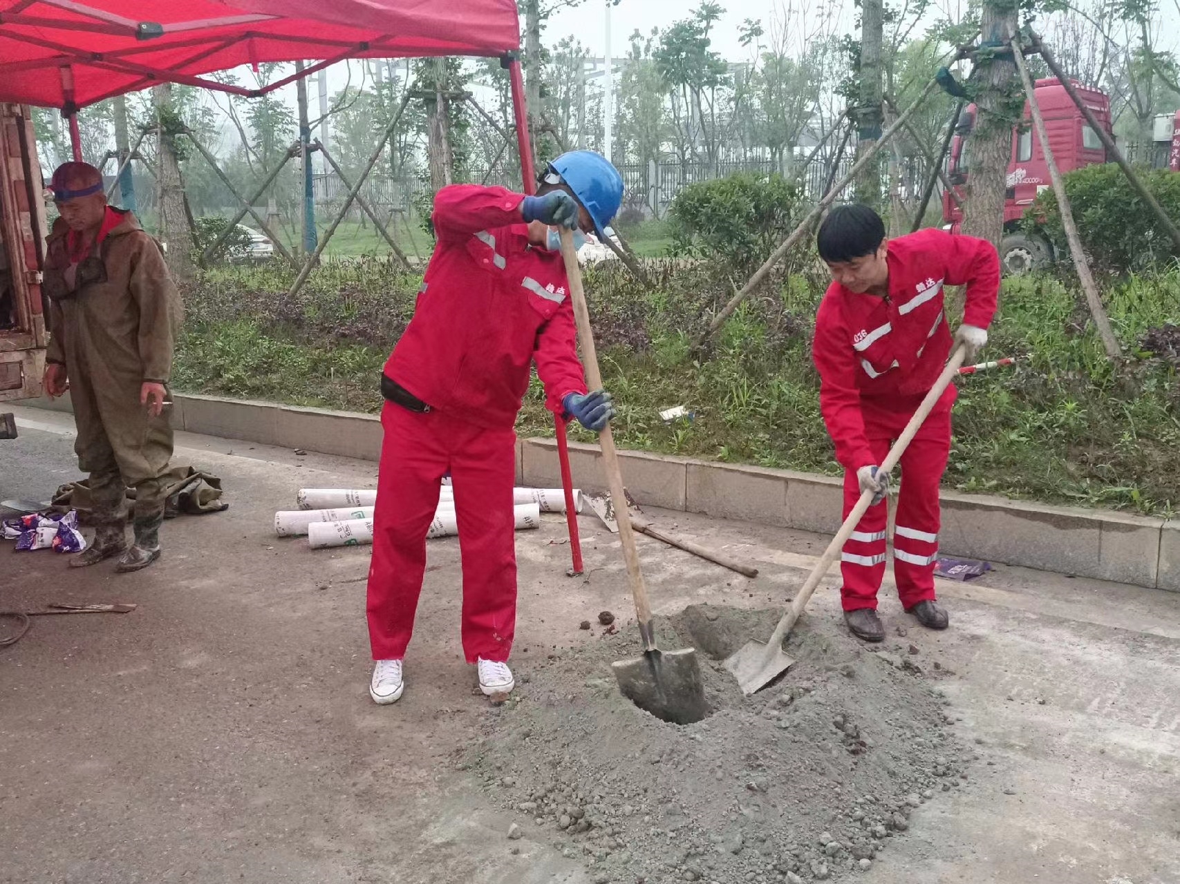 赣榆管道疏通哪家好】及时进行市政管道清淤
